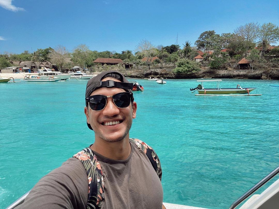 Andrew memilih aktivitas outdoor atau perjalanan di alam untuk self healing. Ini dia tips dan inspirasinya.