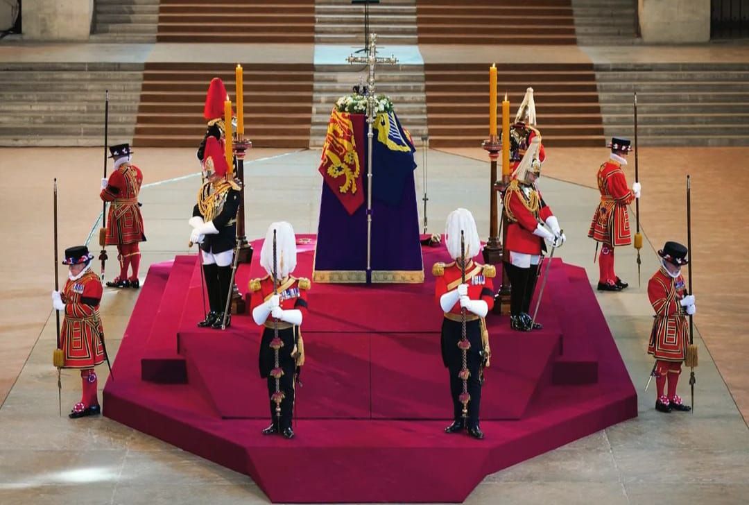 Berikut ini link streaming dan cara menyaksikan pemakaman Ratu Elizabeth II yang akan digelar hari ini, Senin (19/9/2022)
