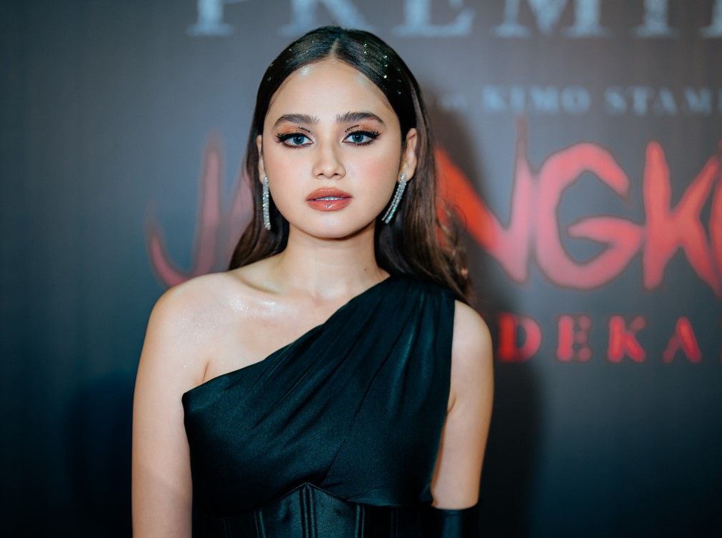 Mengenal karakter perempuan Syifa Hadju di film Jailangkung: Sandekala yang tayang di bioskop mulai hari ini (22/9/2022).