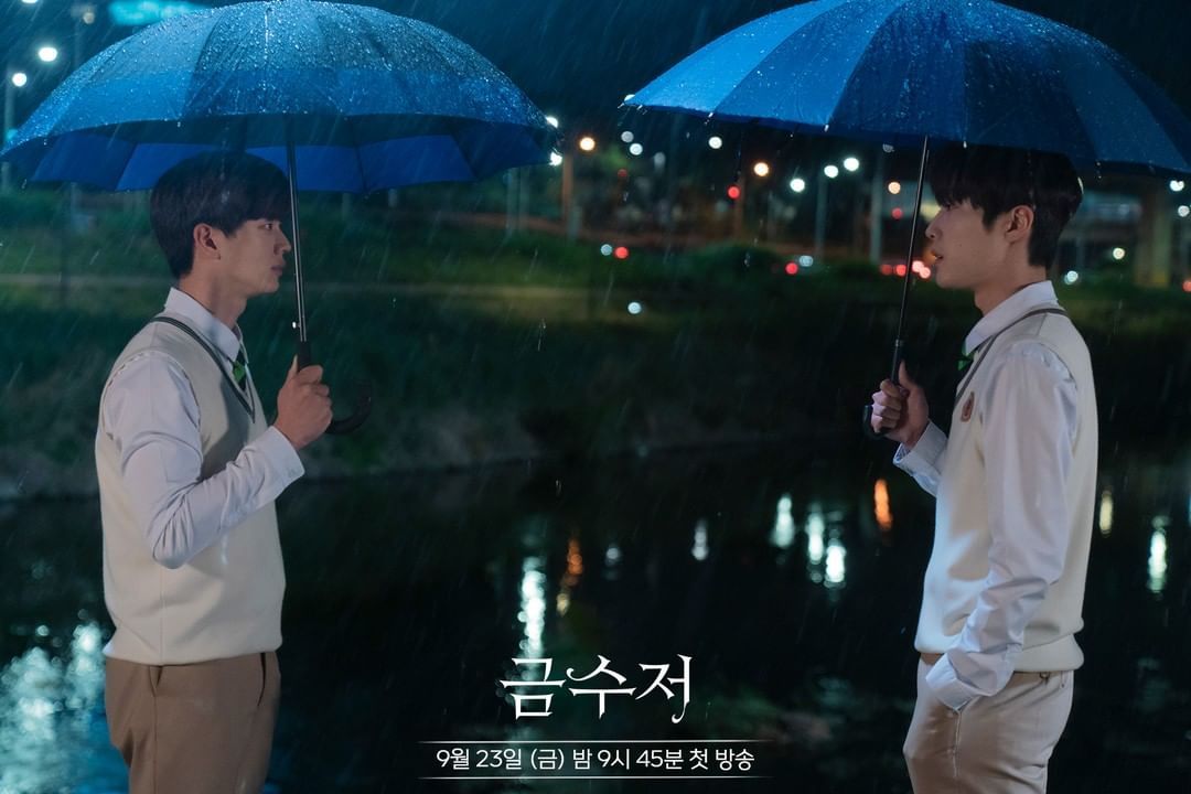Preview The Golden Spoon episode 2, saat kehidupan Lee Seungcheon (Yook Sungjae) berubah drastis setelah menukar hidupnya dengan sendok emas ajaib.