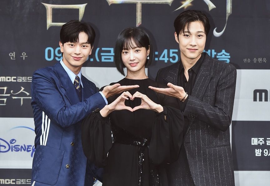 Meraih rating tinggi untuk episode pertama dan kedua, pemain drakor The Golden Spoon ceritakan karakter yang diperankan dalam karya ini.
