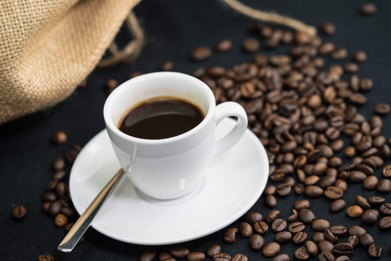 Berikut cara membuat kopi yang enak di rumah dari barista. Simak penjelasan selengkapnya, Kawan Puan!