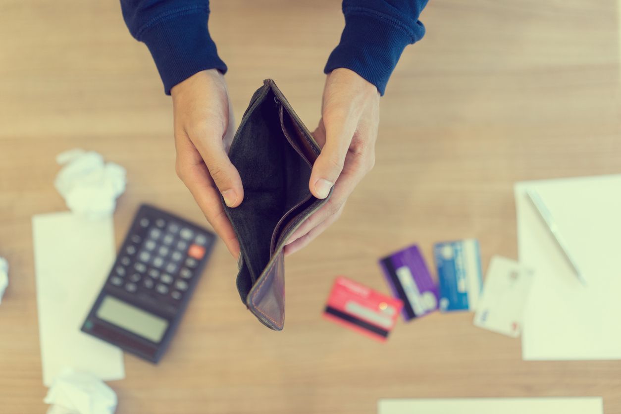 Berikut beberapa hal yang harus dilakukan oleh phak perusahaan jika ada karyawannya yang mengalami stres finansial!