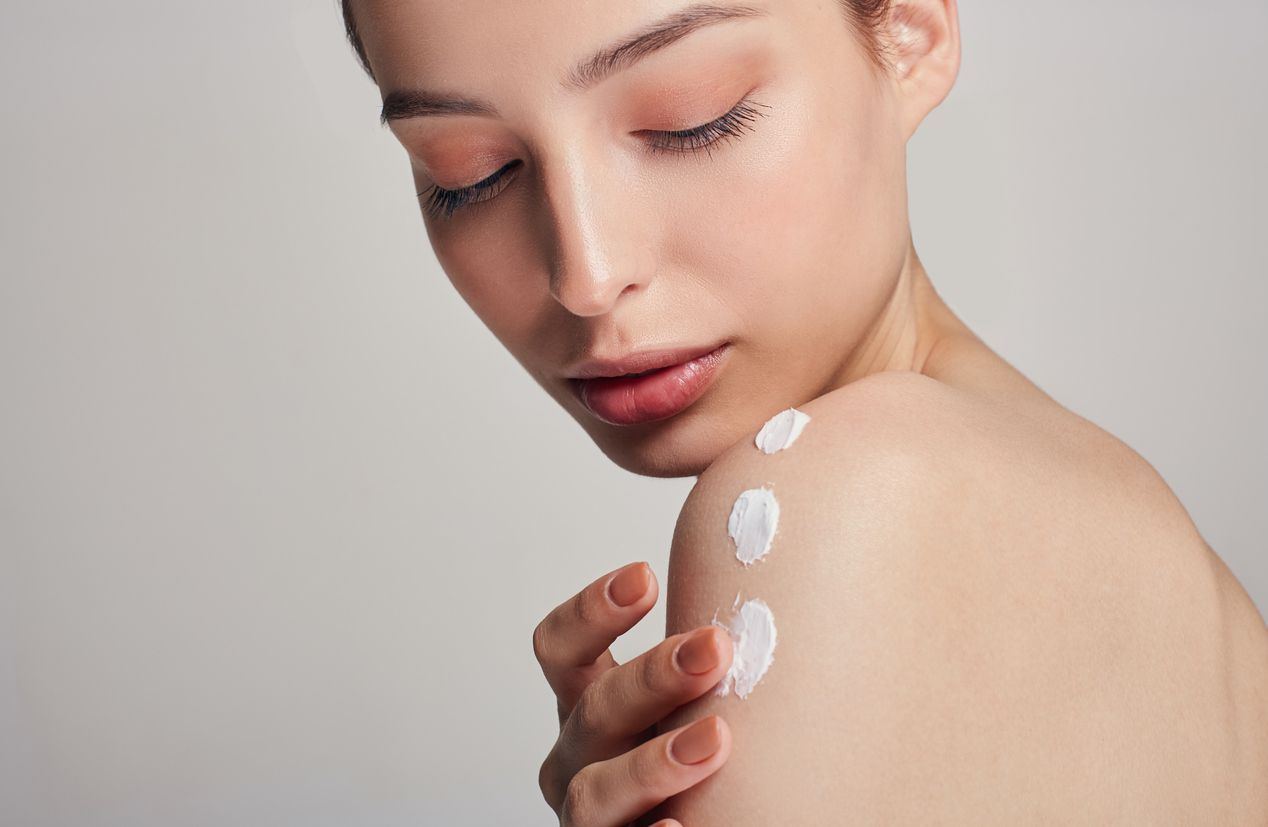 Mampu mengekfoliasi sekaligus melembapkan kulit badan, simak rekomendasi exfoliating body lotion berikut ini!