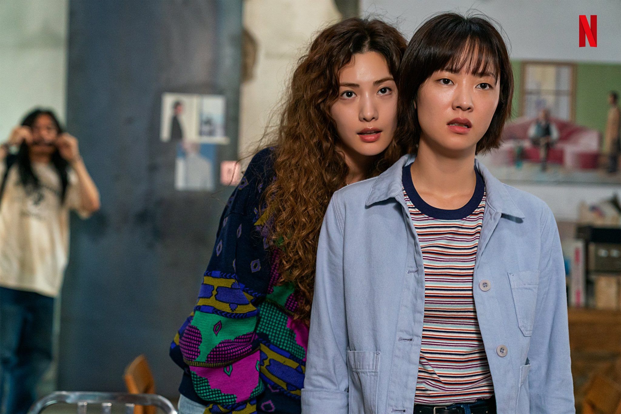 Seperti apa karakter perempuan di drakor Glitch? Yuk simak kisah para pemburu alien yang tayang di Netflix sejak 7 Oktober 2022 ini!