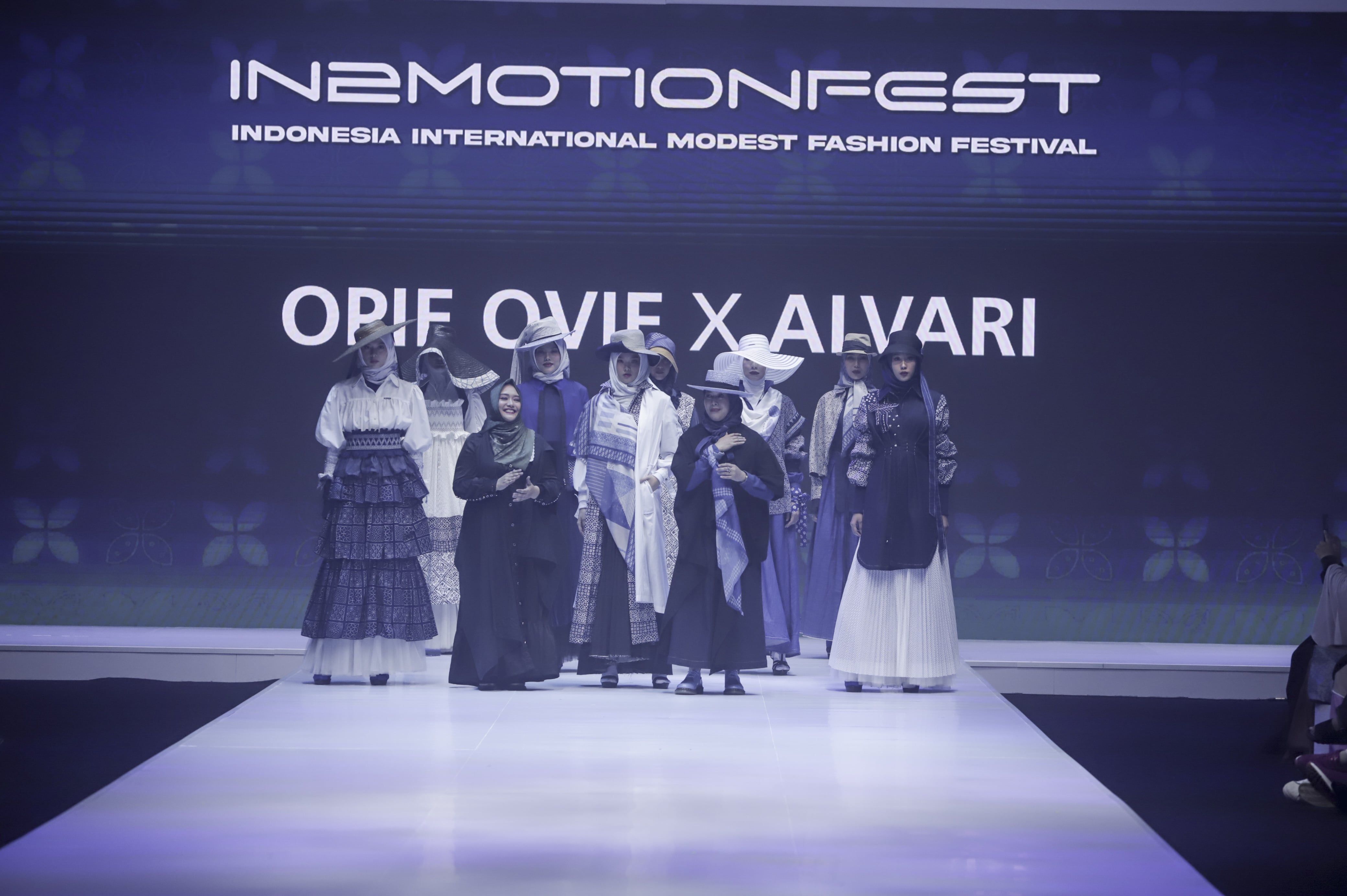 Intip berbagai look yang dipamerkan oleh Opie Ovie x Alvari dan Nuniek Mawardi di acara IN2MOTIONFEST 2022.