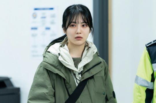 Berikut ini cerita Shin Ye Eun di drakor Revenge of Others. Ternyata nggak pakai makeup saat syuting lho. 