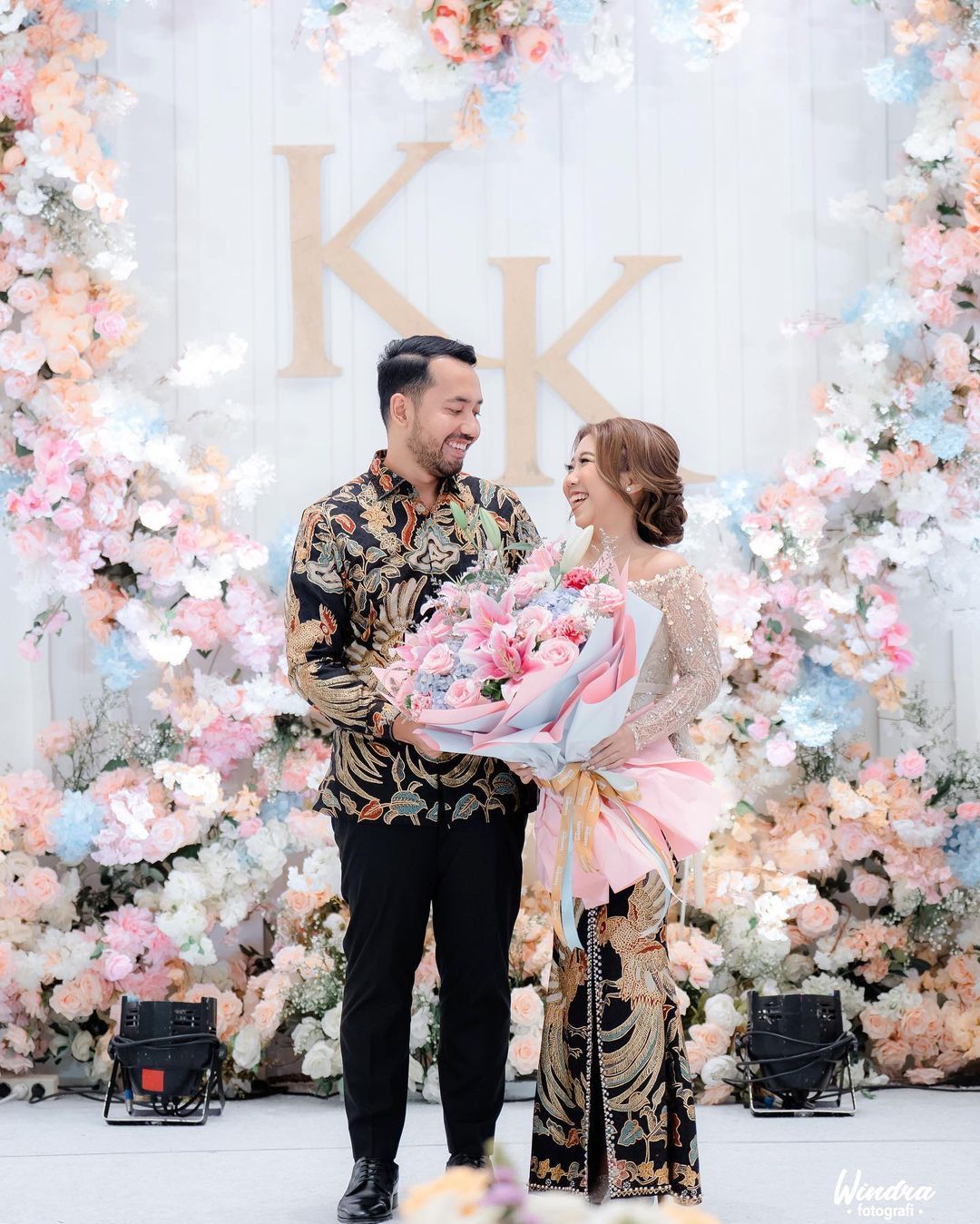 Berita terpopuler Trending Topic  (23/1/2023): Mulai dari persiapan pernikahan Kiki Saputri yang tinggal menghitung hari. Hingga fakta Ahn So Hee.