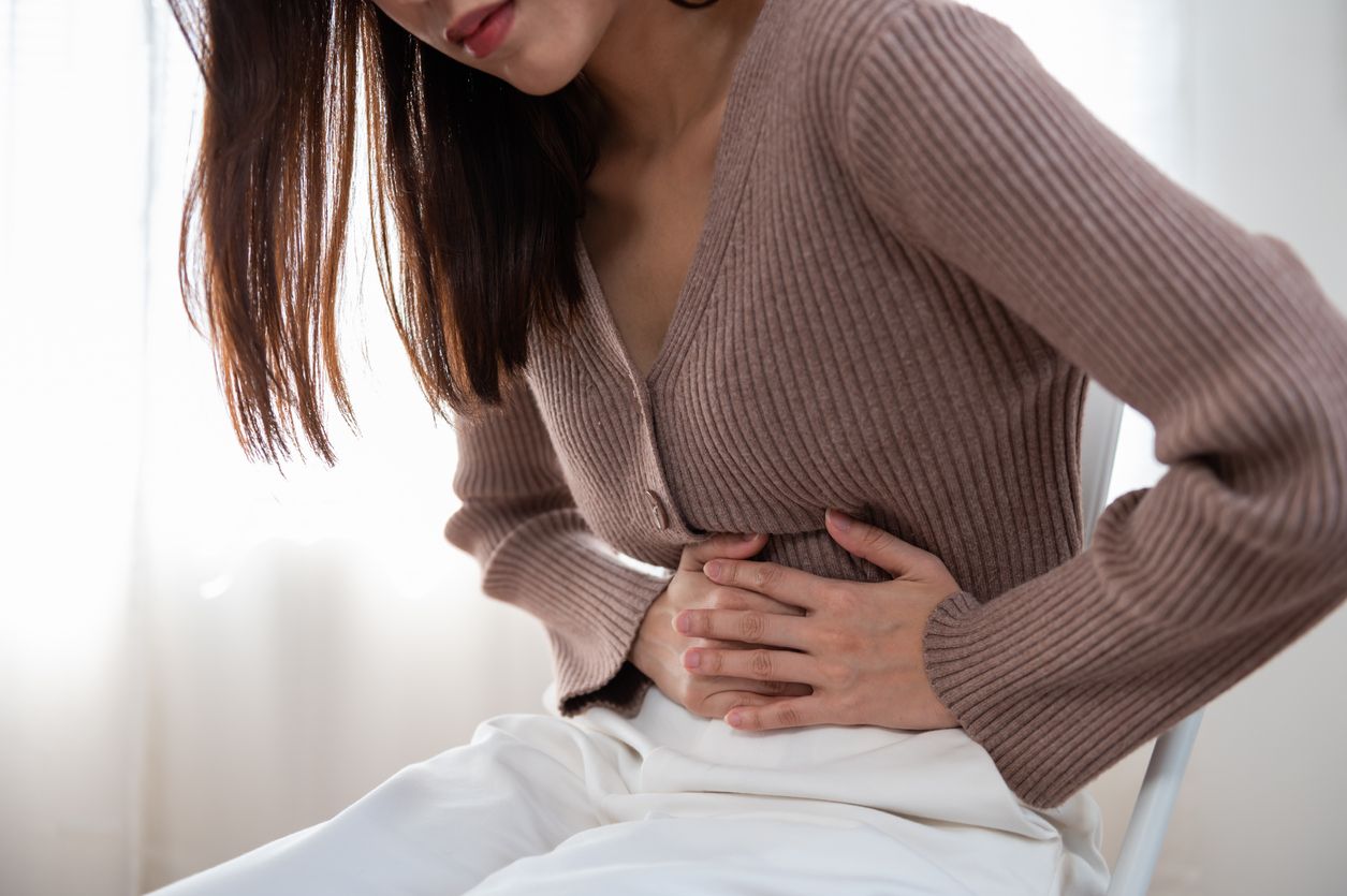 Kawan Puan, apakah kamu pernah mengalami diare saat menstruasi? Yuk, kenali penyebab dan cara mengatasinya.