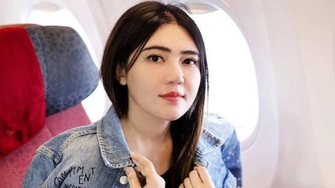 Kabar duka, dibagikan lewat Instagramnya, Via Vallen keguguran calon anak pertamanya. Berikut perjuangan sang penyanyi.