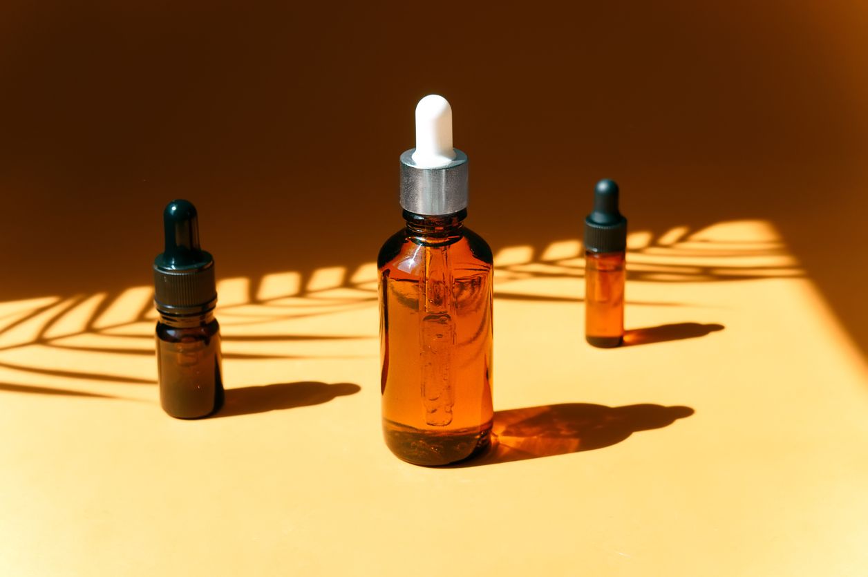 Walau tak sepopuler minyak jenis lainnya, namun tamanu oil tak kalah bermanfaat untuk kesehatan kulit. Kenali manfaatnya berikut ini.