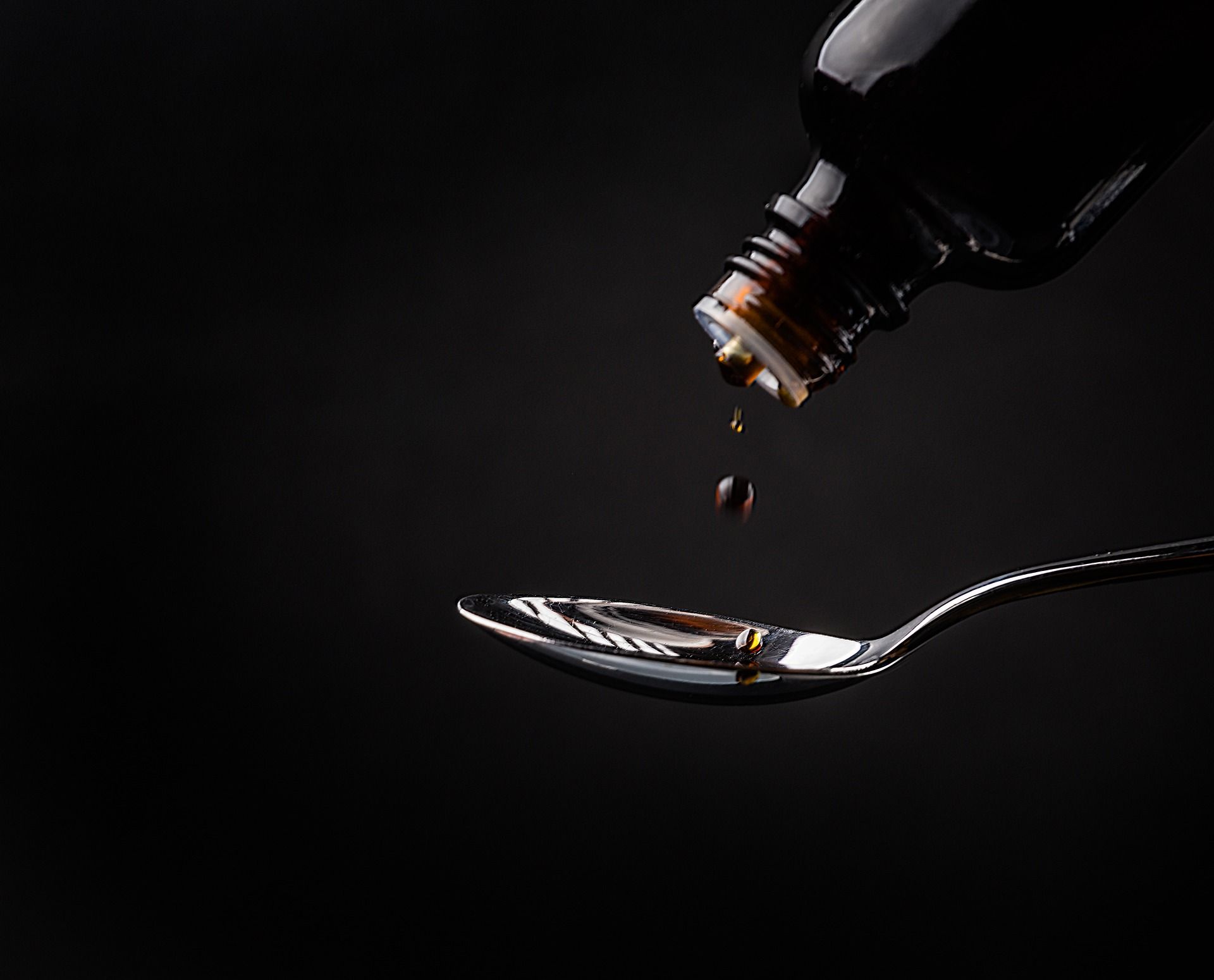 BPOM mengeluarkan daftar 8 obat sirup yang tercemar etilen glikol dan dietilen glikol. WHO berikan peringatan tegas.