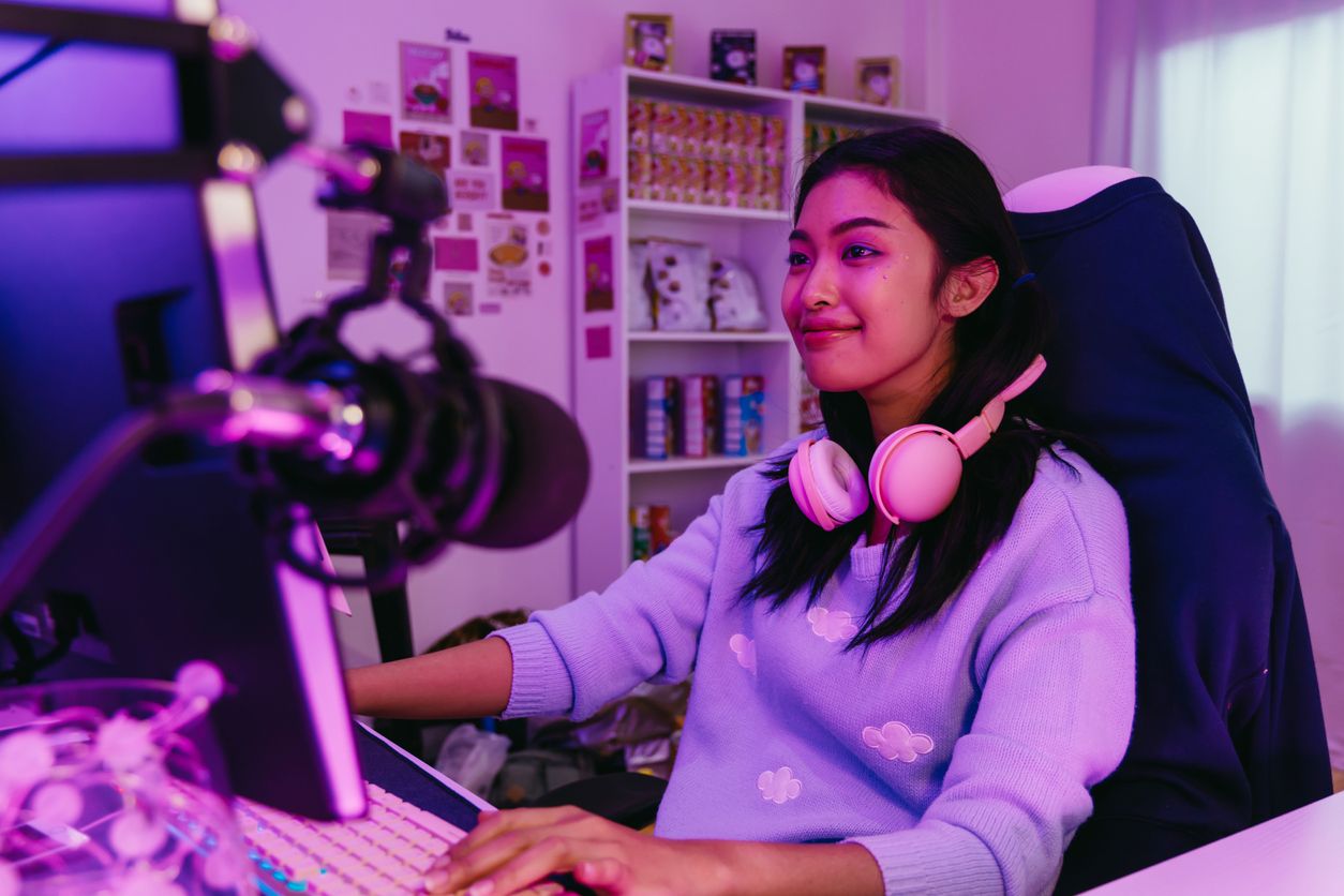 Banyak diminati kalangan anak muda, sebenarnya bagaimana prospek profesi game streamer? Benarkah memiliki prospek cerah?