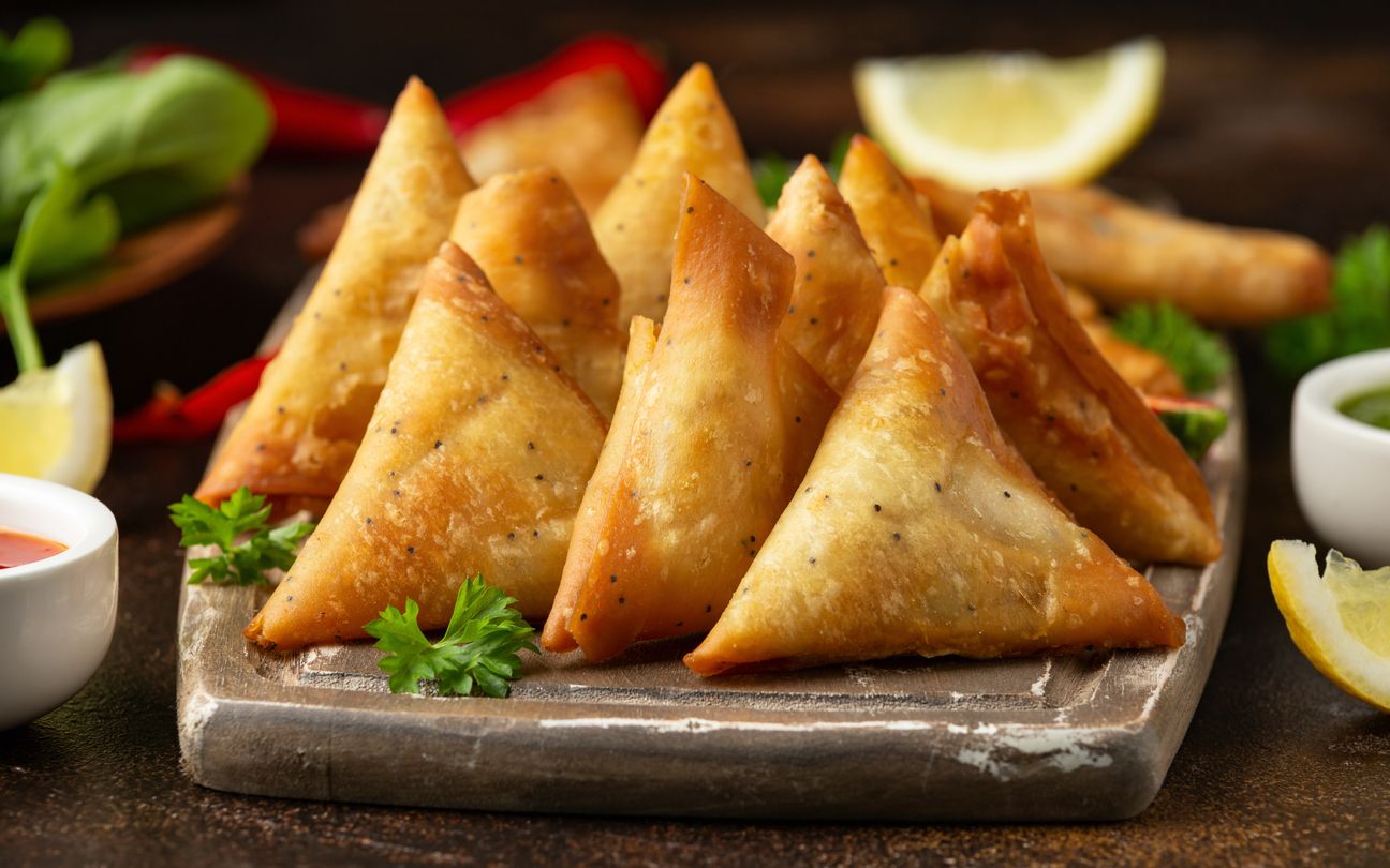 Kawan Puan, ada tips memasak cepat samosa untuk camilan yang bisa kamu coba di rumah, nih. Yuk, simak ulasannya!