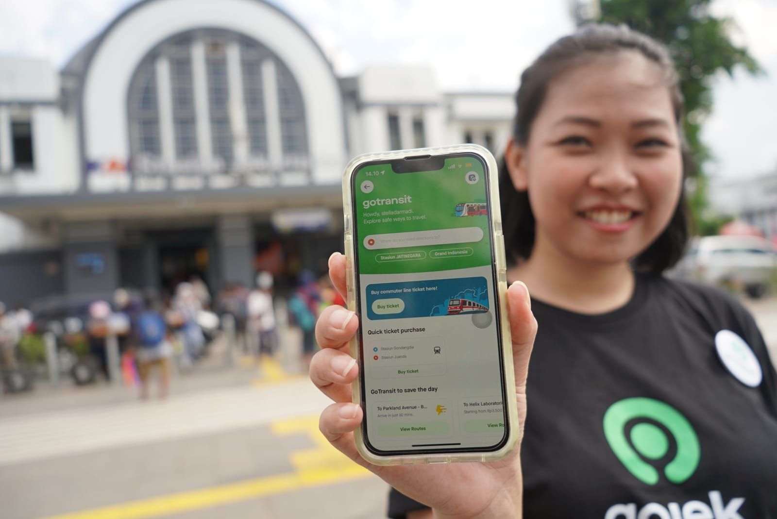 Kawan Puan, wisata di dalam kota atau city tour bisa menjadi alternatif pilihan di akhir pekan. Ini dia tips untuk memilih transportasi publik.