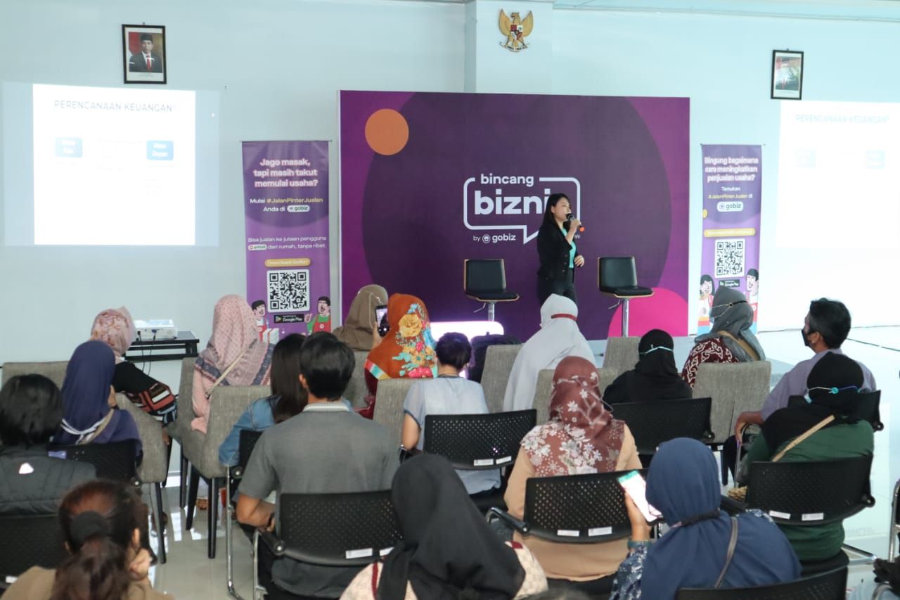 Ingin usaha kecilmu bertahan di tengah situasi ekonomi tidak pasti? Ikut kelas edukasi Bincang Biznis, yuk!