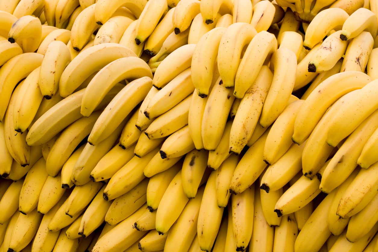 Berikut ini lima daftar makanan yang cocok untuk pemilik kulit berminyak, jika dikonsumsi rutin bisa bikin glowing.