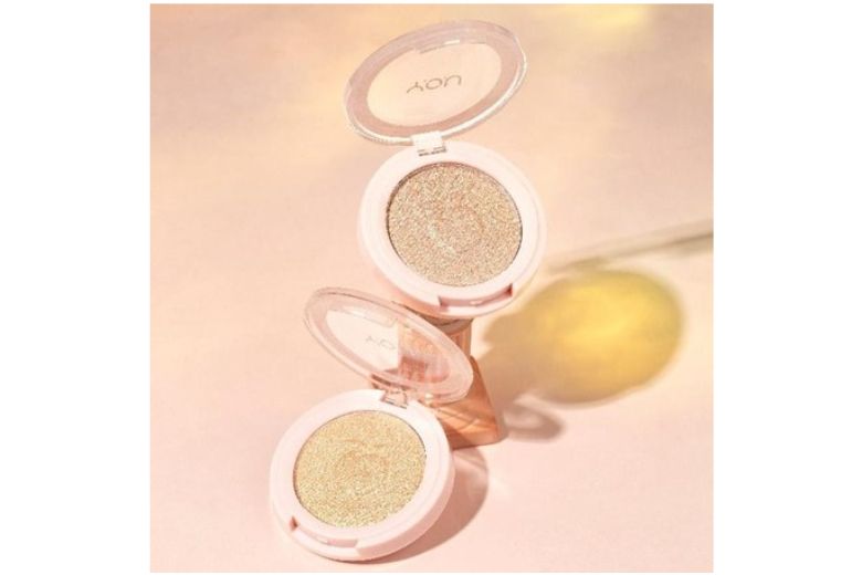 Simplicity Gleam Highlighter