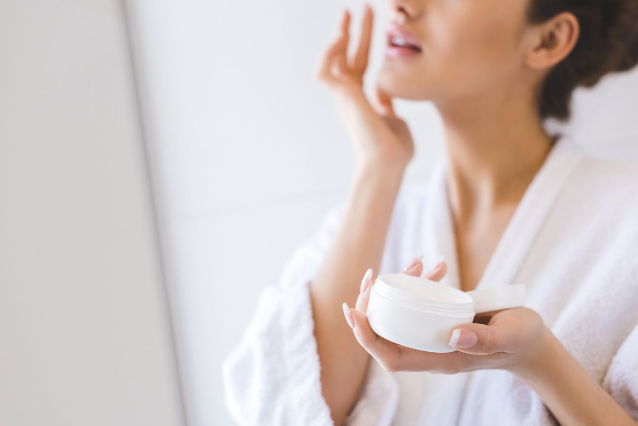 Jadi skincare viral di TikTok, sederet moisturizer berikut menjadi perbincangan para beauty enthusiast karena ampuh perbaiki skin barrier.