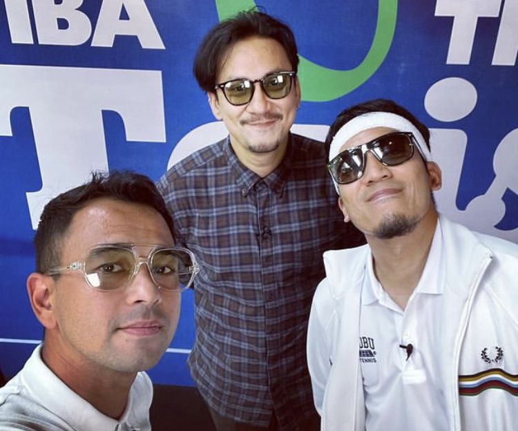 Berlangsung hari ini, Sabtu (12/11/2022) begini cara nonton dan link Tiba Tiba Tenis. Raffi Ahmad lawan Desta.