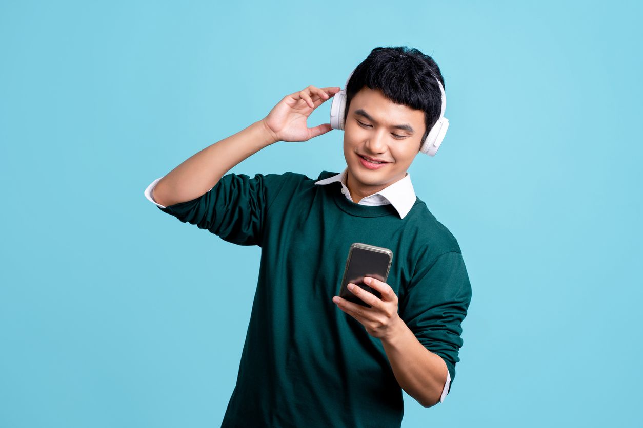 Menjadi hal yang digemari oleh laki-laki, simak rekomendasi hadiah gadget dengan harga di bawah Rp2 juta ini!