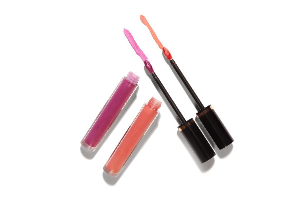 5 rekomendasi lip tint murah meriah harga di bawah Rp20 ribu, ada Implora, Hanasui, OMG, Purbasari, dan Madame Gie.