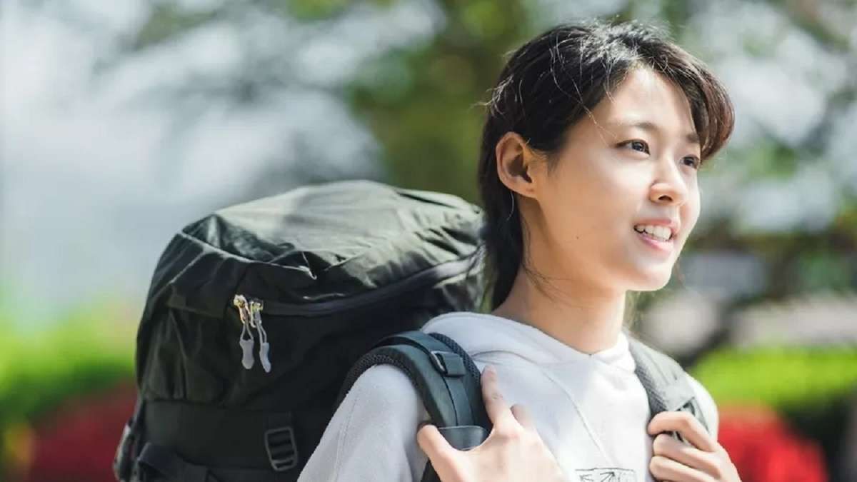 Simak, ini dia 4 tips untuk atasi burnout akibat pekerjaan seperti karakter di drakor Summer Strike.