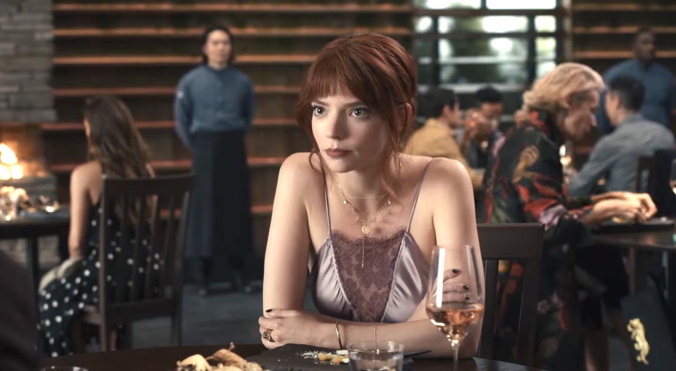 Mengenal karakter perempuan Anya Taylor-Joy di film The Menu yang tayang di bioskop Indonesia mulai 18 November 2022.