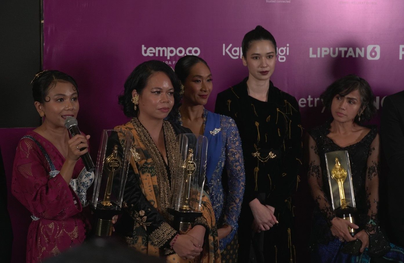 Angkat kisah permepuan Sunda, film Before, Now & Then (Nana) karya Kamila Andini jadi Film Panjang Terbaik.