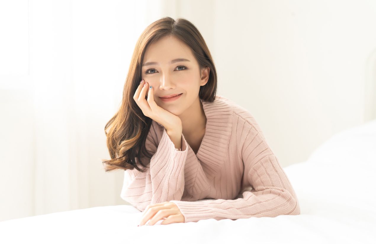 Selalu tampil awet muda, berikut ini rahasia perawatan kulit perempuan Korea yang seolah tak mengenal penuaan. 