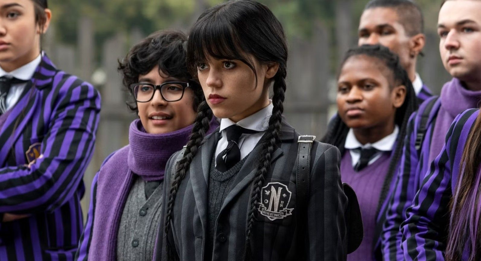 Mengintip 5 fakta menarik Jenna Ortega, karakter perempuan di series Wednesday yang viral di Twitter gara-gara disebut mirip artis Indonesia.
