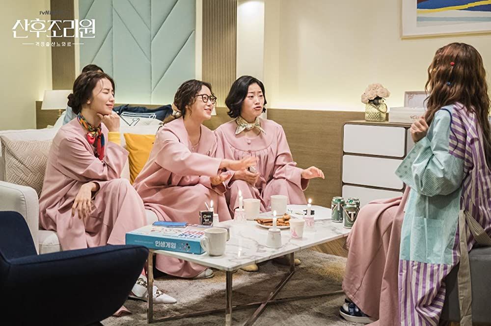 Trending di Netflix jadi tontonan terpopuler, intip sinopsis series Birthcare Center yang menceritakan kisah perempuan di perawatan pasca melahirkan.