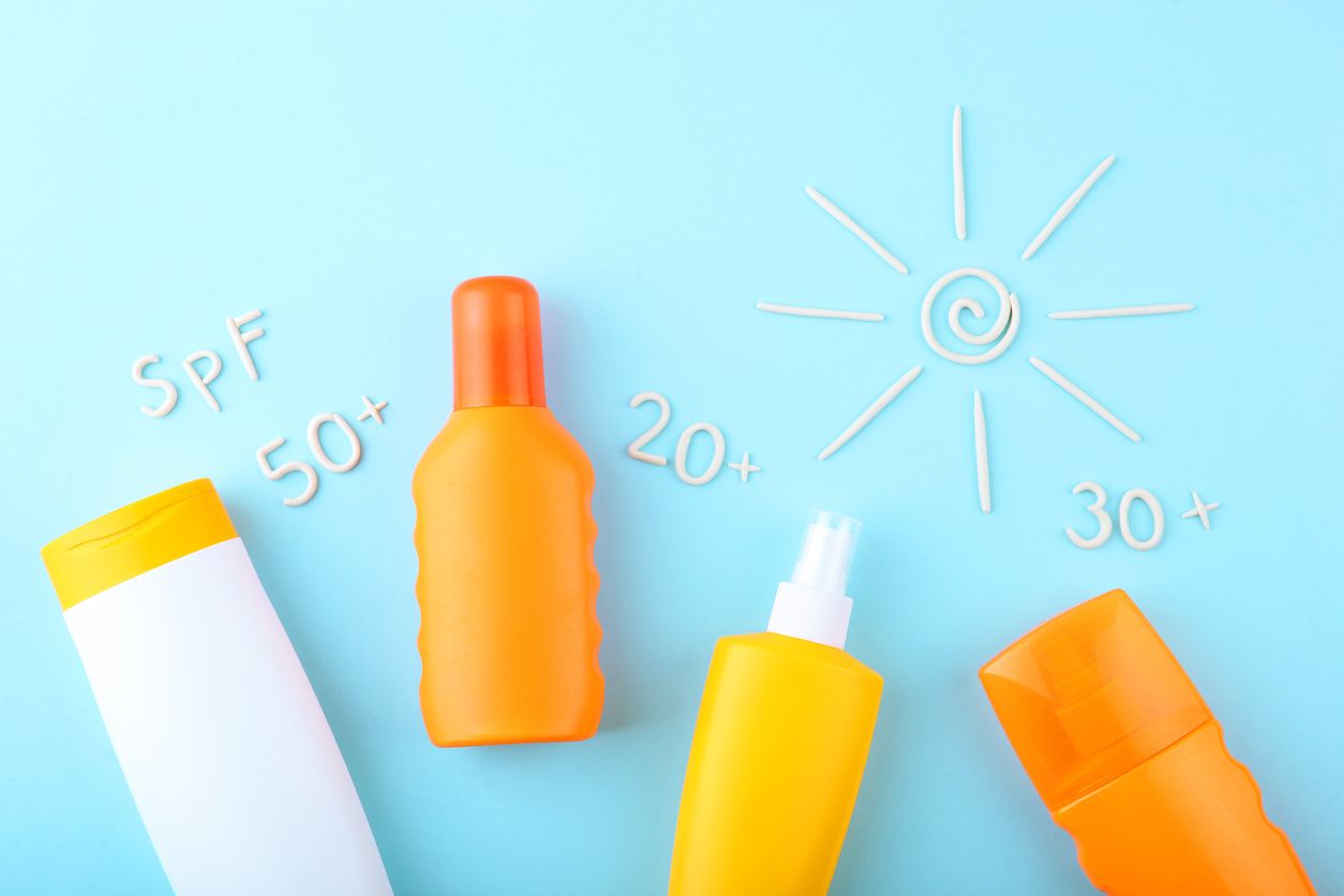 Jadi skincare viral di TikTok, simak rekomendasi sunscreen spray yang mampu memberikan perlindungan bagi kulit dengan cara yang praktis!