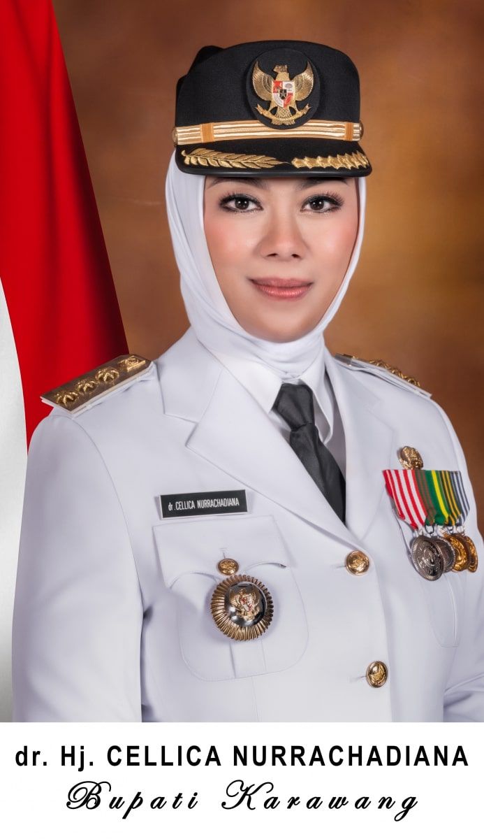Bupati Karawang Cellica Nurrachadiana ternyata pernah main film. Yuk, simak informasi lengkapnya di profil Cellica Nurrachadiana berikut ini!