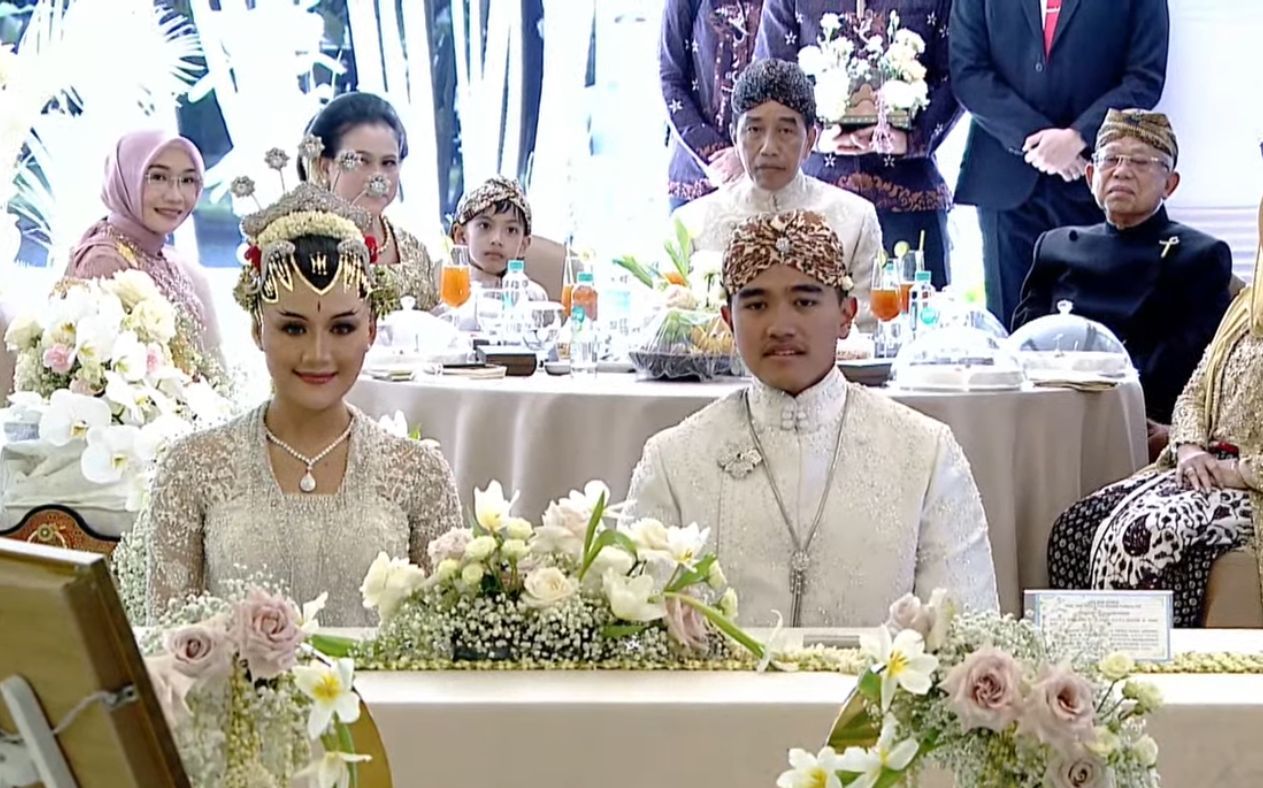Maskawin pernikahan Kaesang dan Erina jadi sorotan.
Berikan uang tunai dan logam mulia. Berikut lengkapnya.