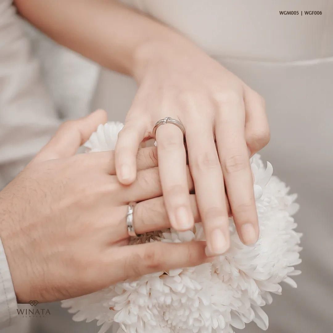 Winata Jewelry asal Yogyakarta baru saja membuka toko baru di Cikarang. Bisa jadi rekomendasi tempat buat cincin nikah custom.