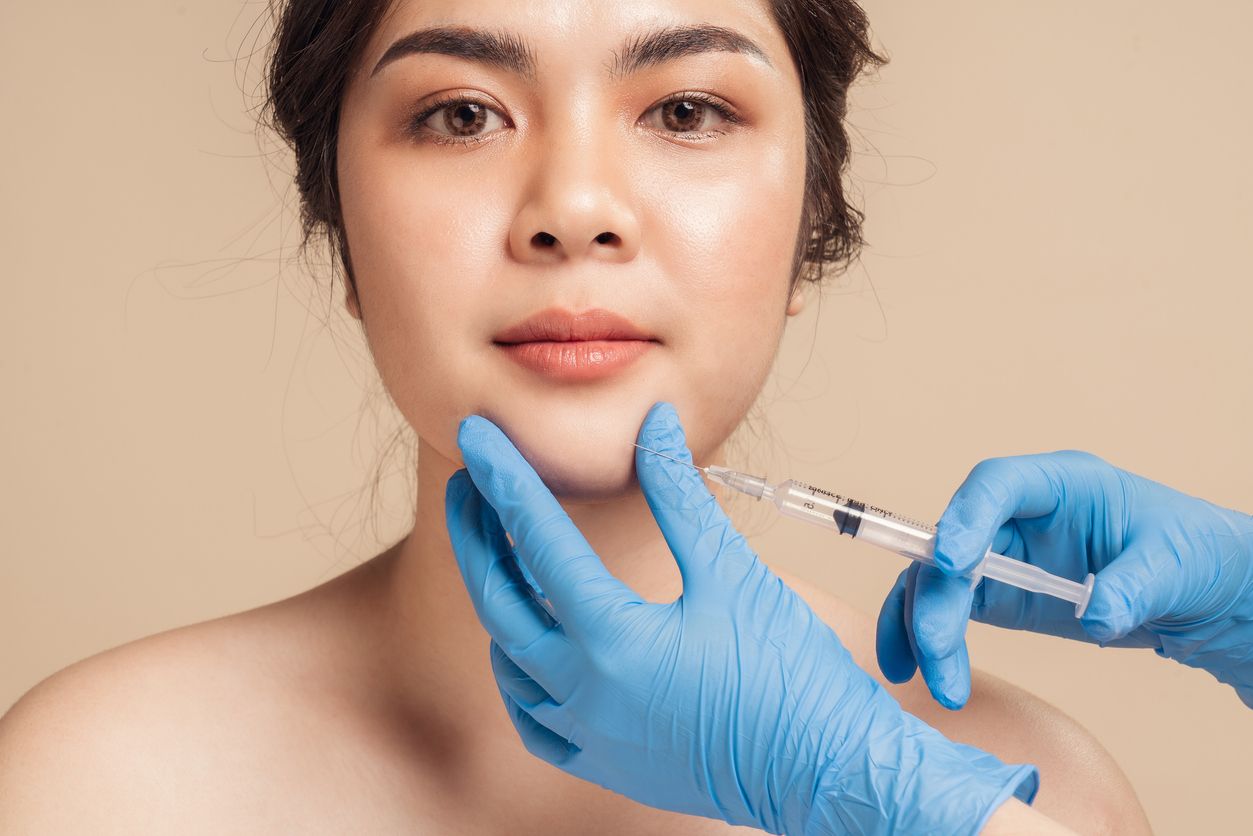 Kecemasan akan kecantikan ini juga acap kali dikenal dengan beauty anxiety. Apa itu dan bagaimana cara mengatasinya? Ini kata ahli.