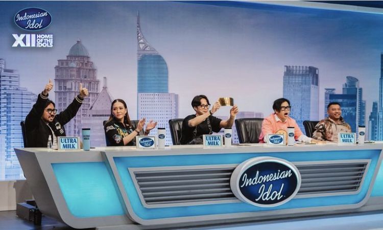 Momen kocak saat audisi Indonesia Indol 2023.
Juri dibuat takjub dengan penampilan kontestan asal Kalimantan Timur.