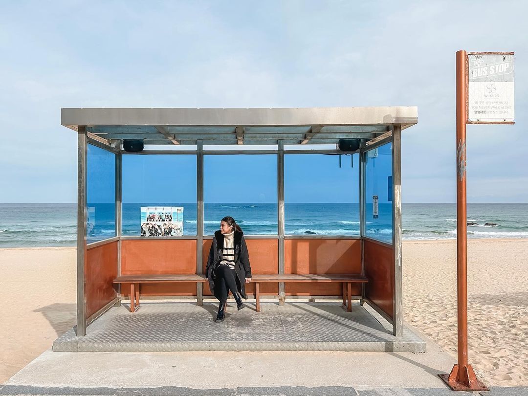Rekomendasi tempat wisata di Korea Selatan untuk pencinta BTS seperti artis Audi Marissa sepanjang liburan akhir tahun.