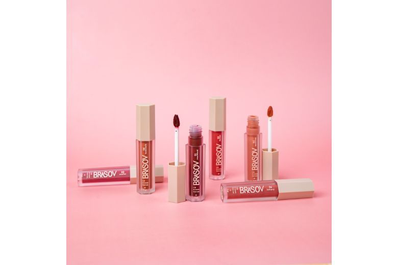 Ada 3 lip color yang menjadi tren pada 2023-2024. Yuk, ikuti trennya dengan memakai produk lip cream dari BRASOV.
