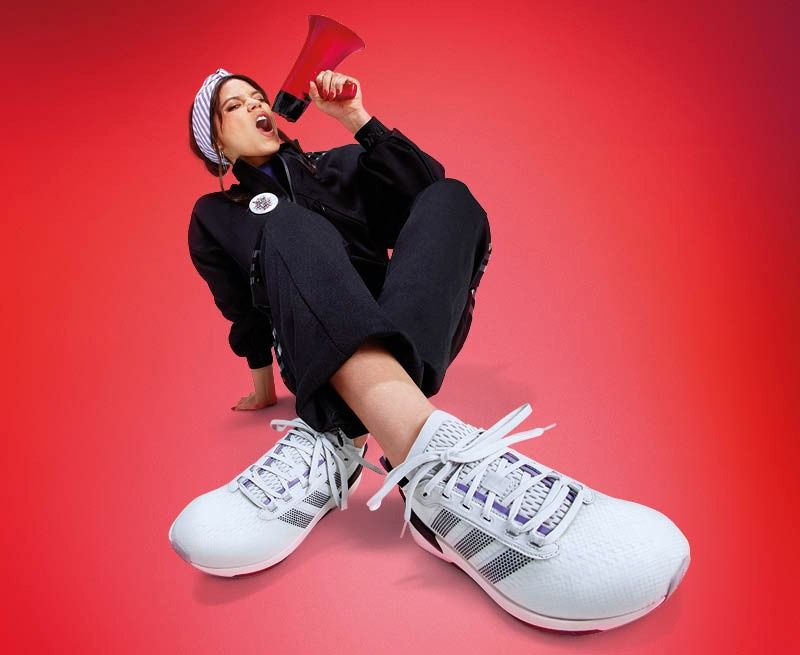 Terinspirasi dari Jenna Ortega, adidas pun menjadikannya sebagai brand ambassador yang membawa wajah baru adidas global.
