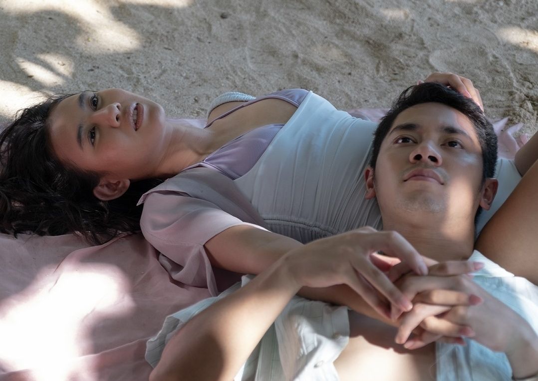 Bahas isu konten privat, film Dear David trending di Netflix. Siapa yang sebetulnya menjadi korban dalam film ini? Perempuan atau laki-laki?