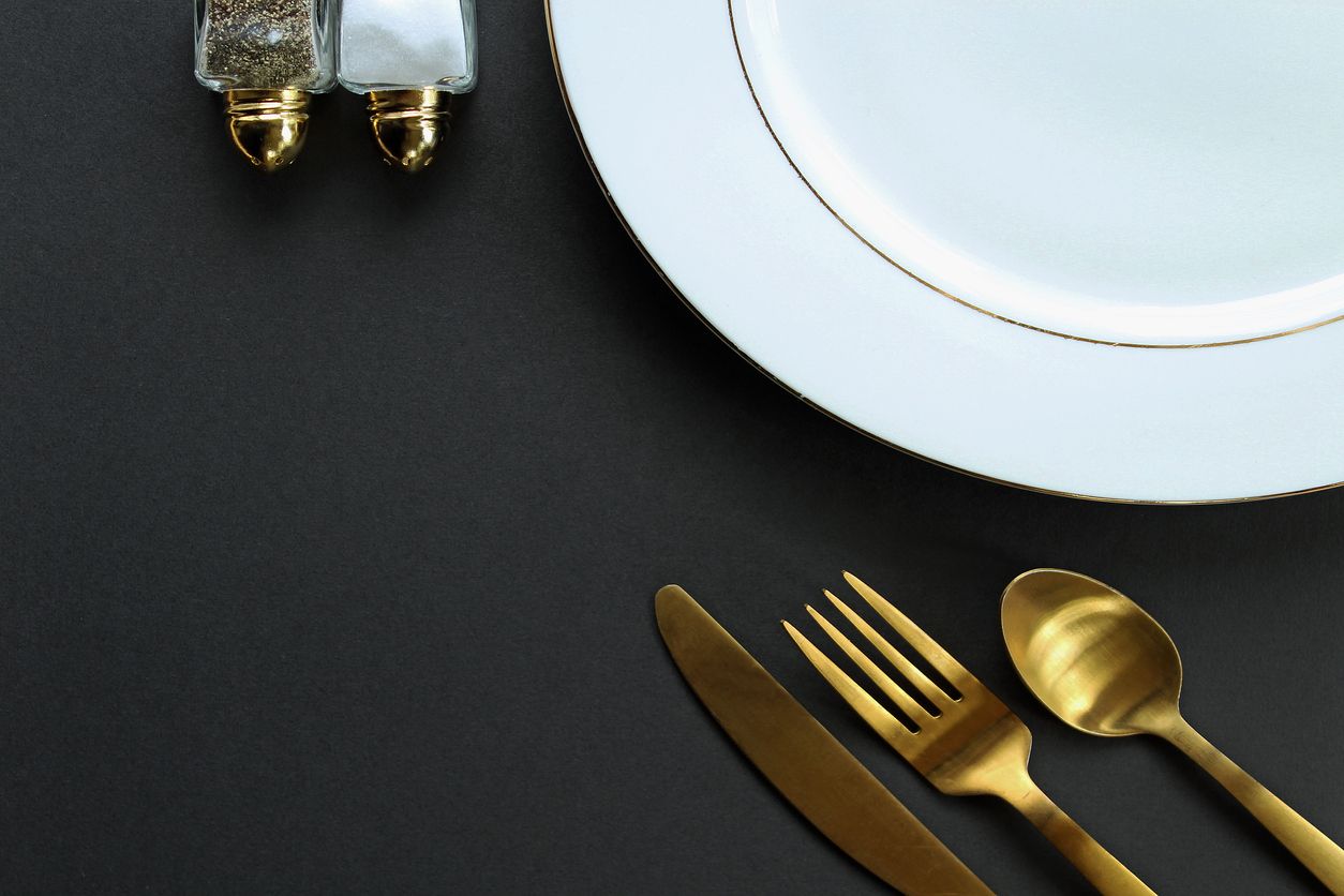 Berikut ini enam etika makan di restoran fine dining yang jadi tempat untuk rayakan hari valentine, simak ya