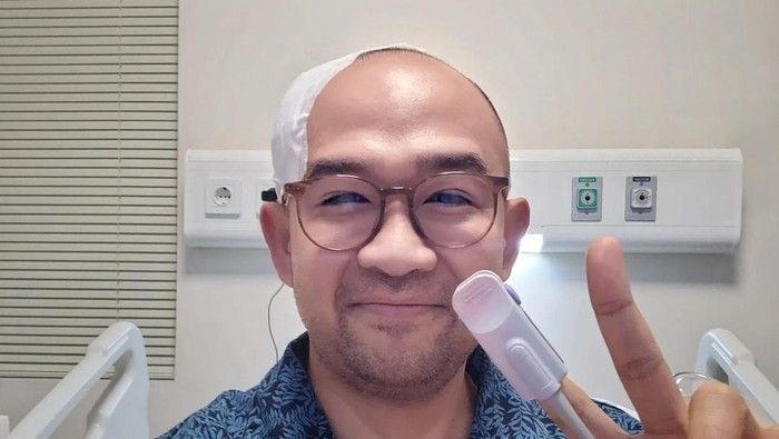 Berita terpopuler di kanal trending topic. Mulai dari kondisi Iwet Ramadhan hingga lagu-lagu hits The Strokes.
