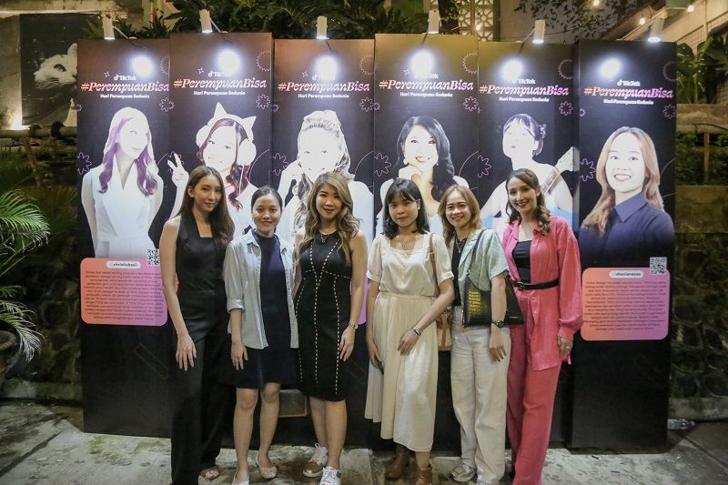 Keren-keren dan menginspirasi, ini daftar konten kreator perempuan yang jadi Women of TikTok 2023. Siapa saja?