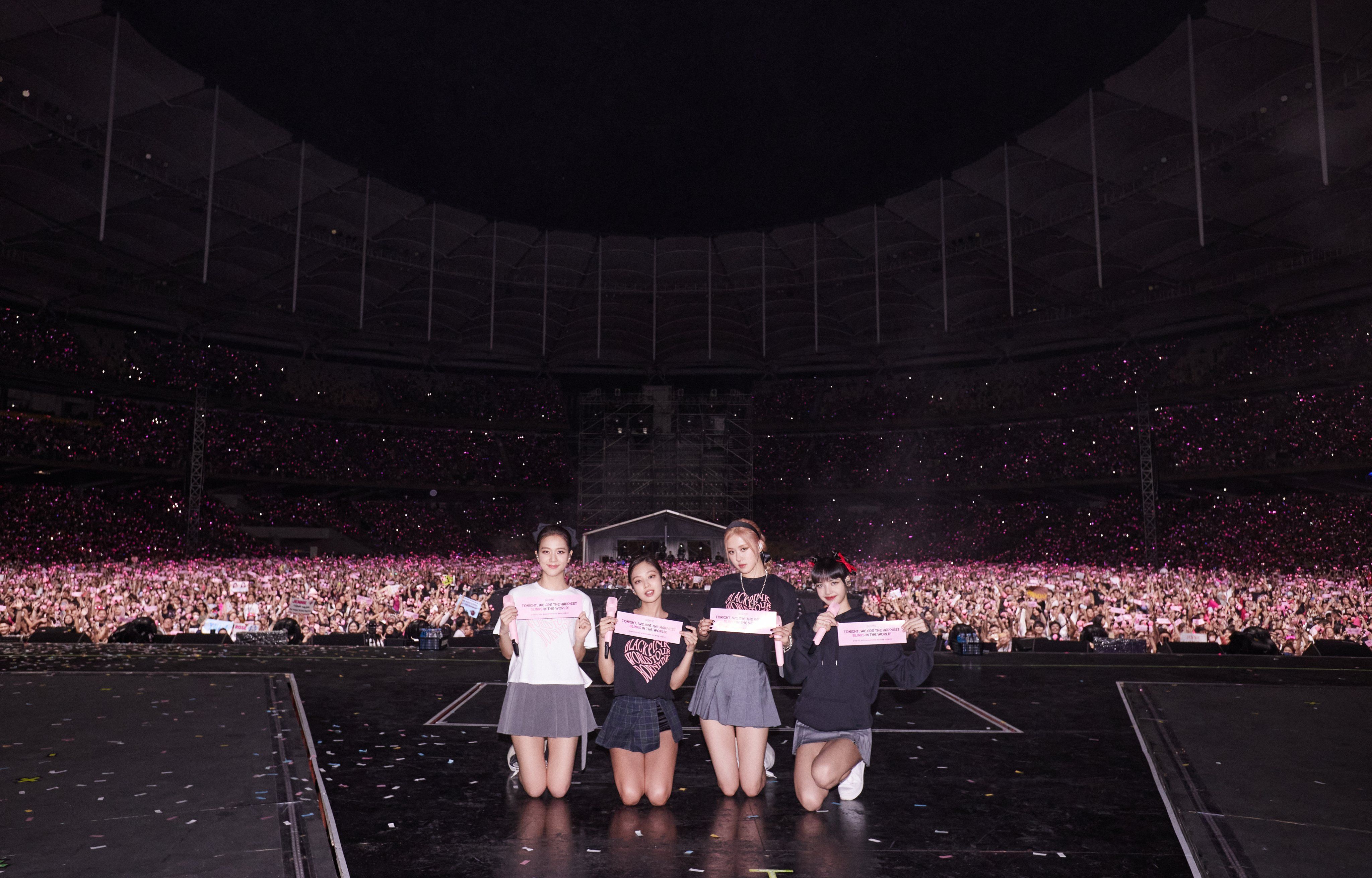BLINK jangan sampai kelewatan, simak berikut jadwal konser BLACKPINK BORN PINK di Gelora Bung Karno (GBK) Jakarta tanggal 11 dan 12 Maret 2023.