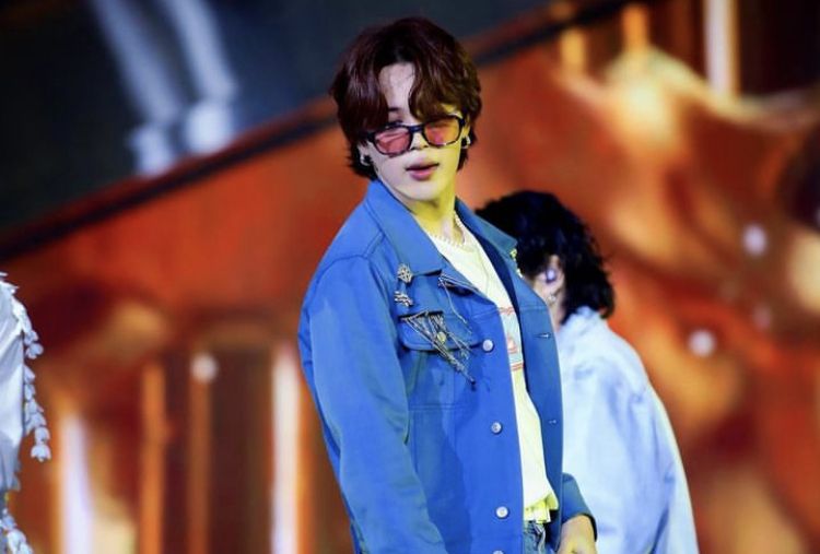 Kejutkan penggemar, Jimin BTS akan tampil secara solo di The Tonight Show Starring Jimmy Fallon. Simak lengkapnya.