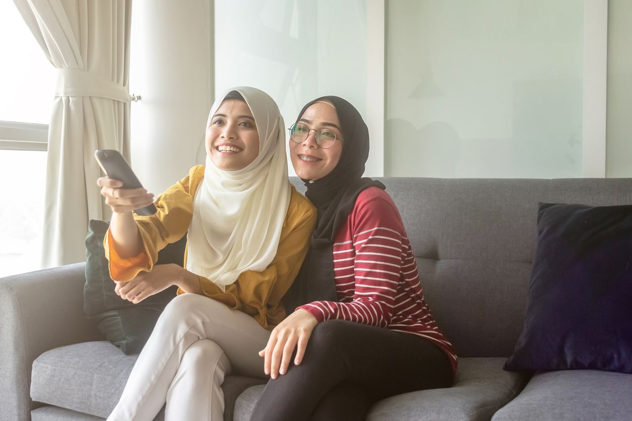 Rekomendasi tayangan Ramadan 2023 di televisi, ada Aku Bukan Ustazah, Para Pencari Tuhan Jilid 16, dan Amanah Wali 7.