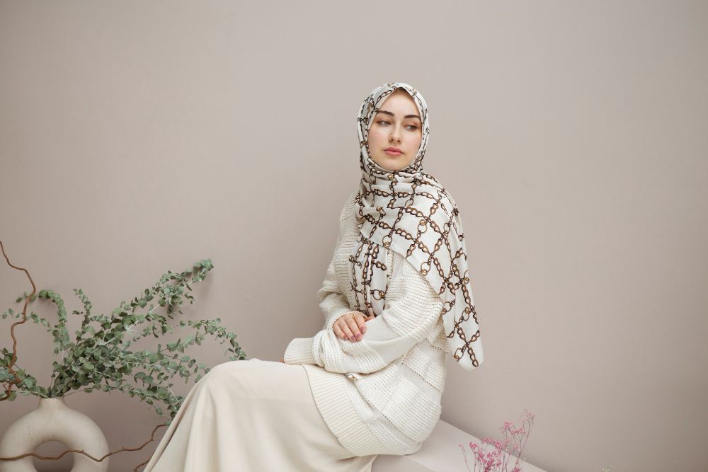 Cocok untuk dikenakan saat Idulfitri, ini dia rekomendasi kaftan best seller di Tokopedia yang termasuk dalam tren baju Lebaran 2023 wajib punya!