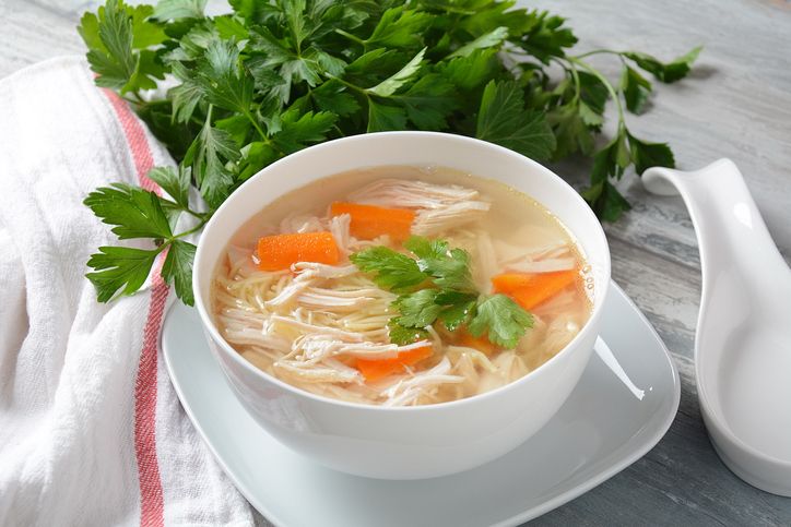 Kawan Puan, begini tips memasak cepat sup ayam suwir yang bisa dijadikan sebagai menu buka puasa Ramadan 2023.